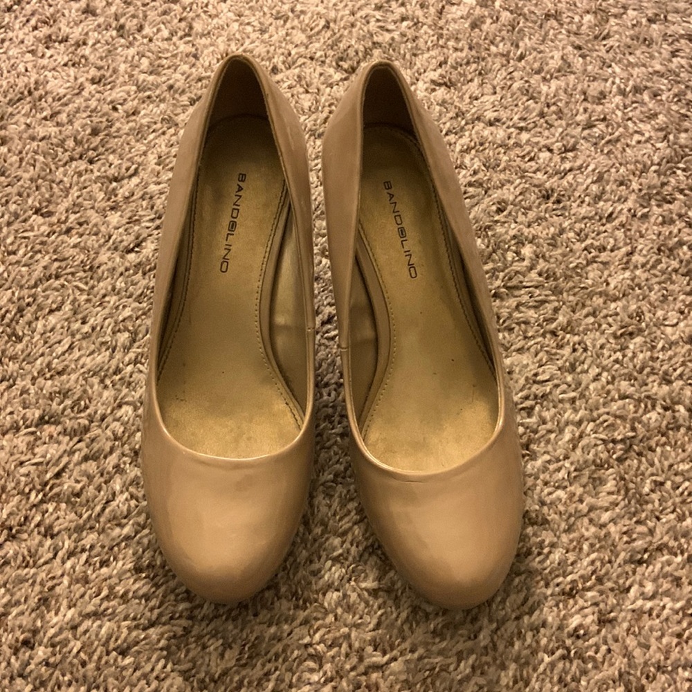 Bandolino Nude Heels
